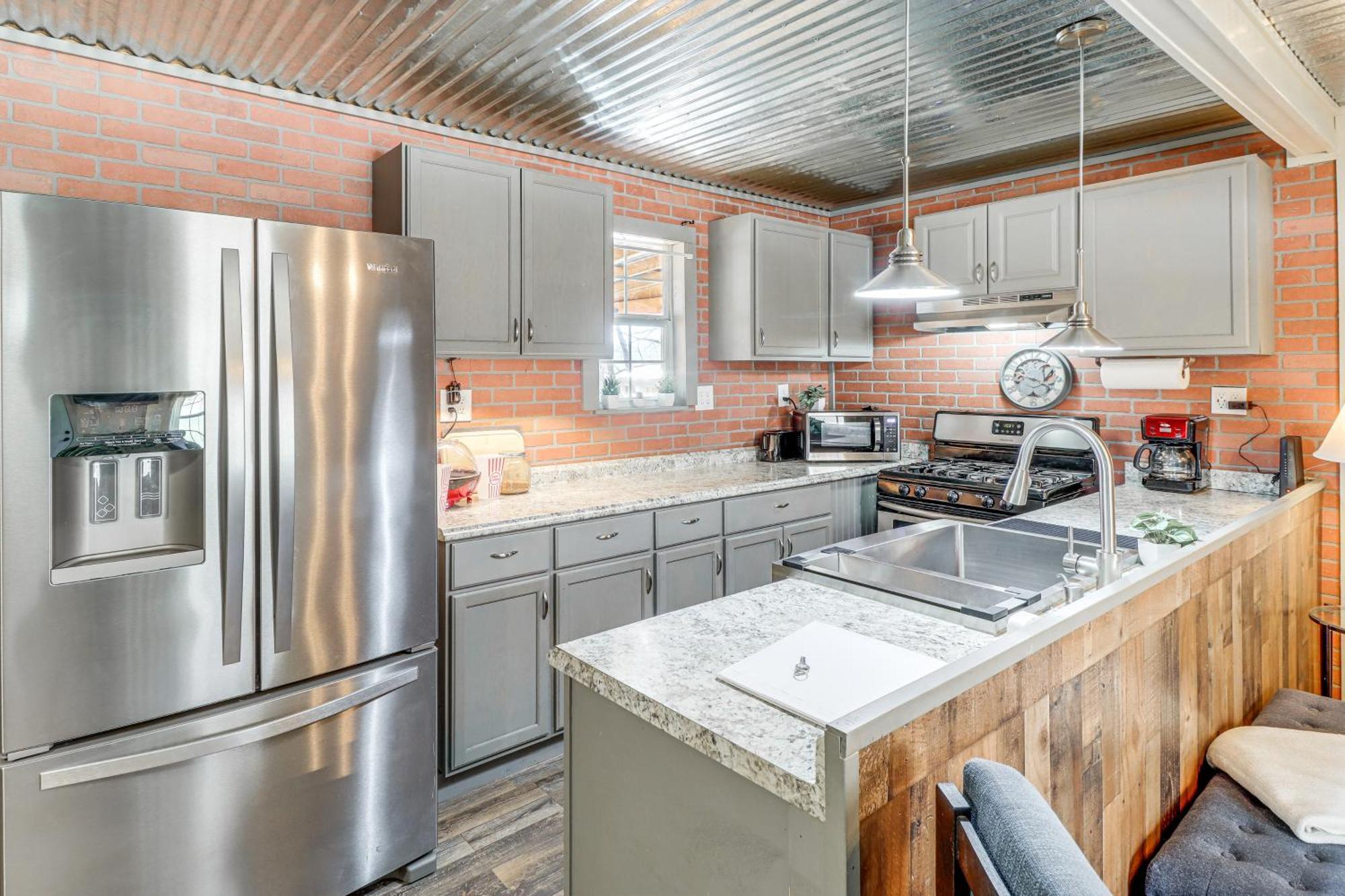 Jasper Cabin With Fire Pit, Grill And Mountain Views! Εξωτερικό φωτογραφία